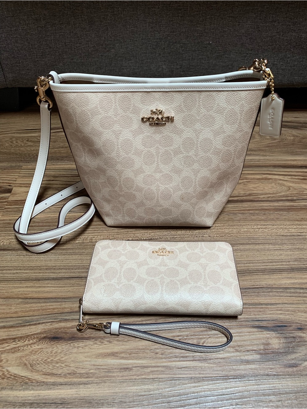 Coach Signature City Bucket Crossbody Bag and Wallet